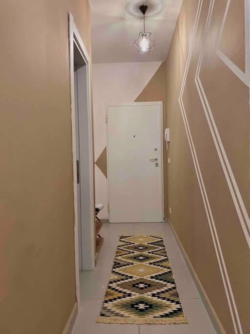 2+1 - Center