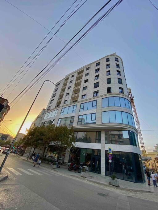 2+1 - Center Tirana